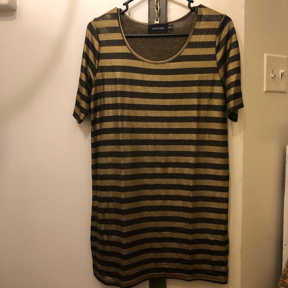 MINK PINK tee shirt silky dress gold and black